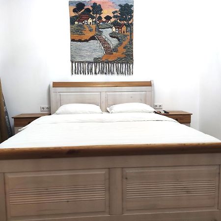 Loftik Apartments Gagarin Street Almaty Luaran gambar